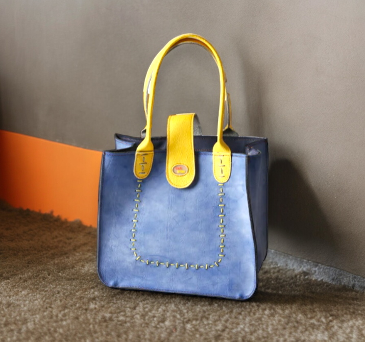 2024 Minimalistic Leather Totes - 2024-new-serene-green-tote-a-beautiful-minimalistic-design-for-the-discerning-woman