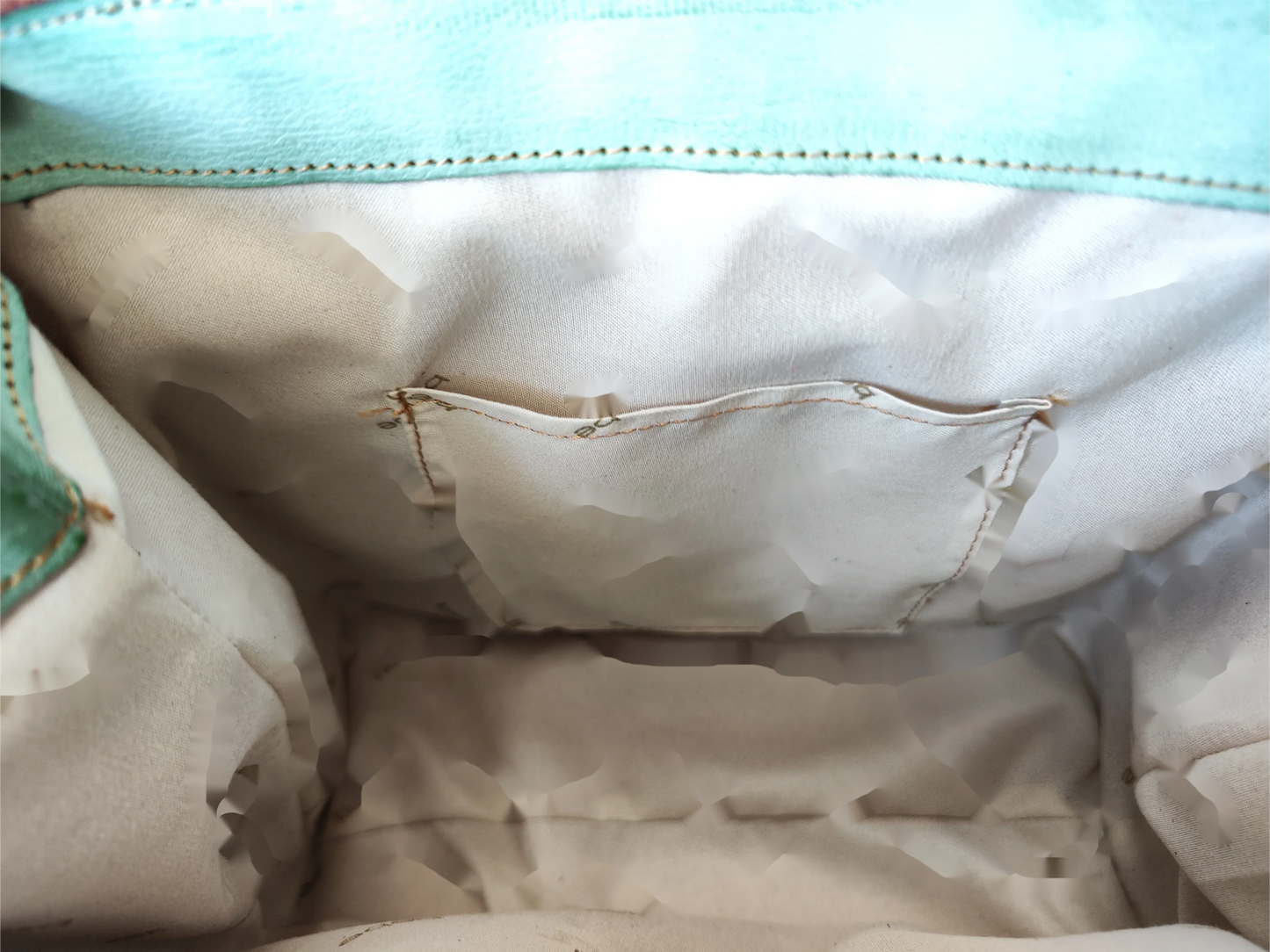 2024 Minimalistic Leather Totes - 2024-new-serene-green-tote-a-beautiful-minimalistic-design-for-the-discerning-woman