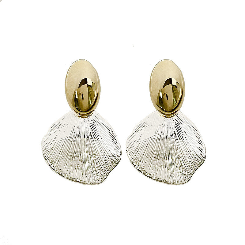 Golden Glimmer Clam Shell Drop Earrings