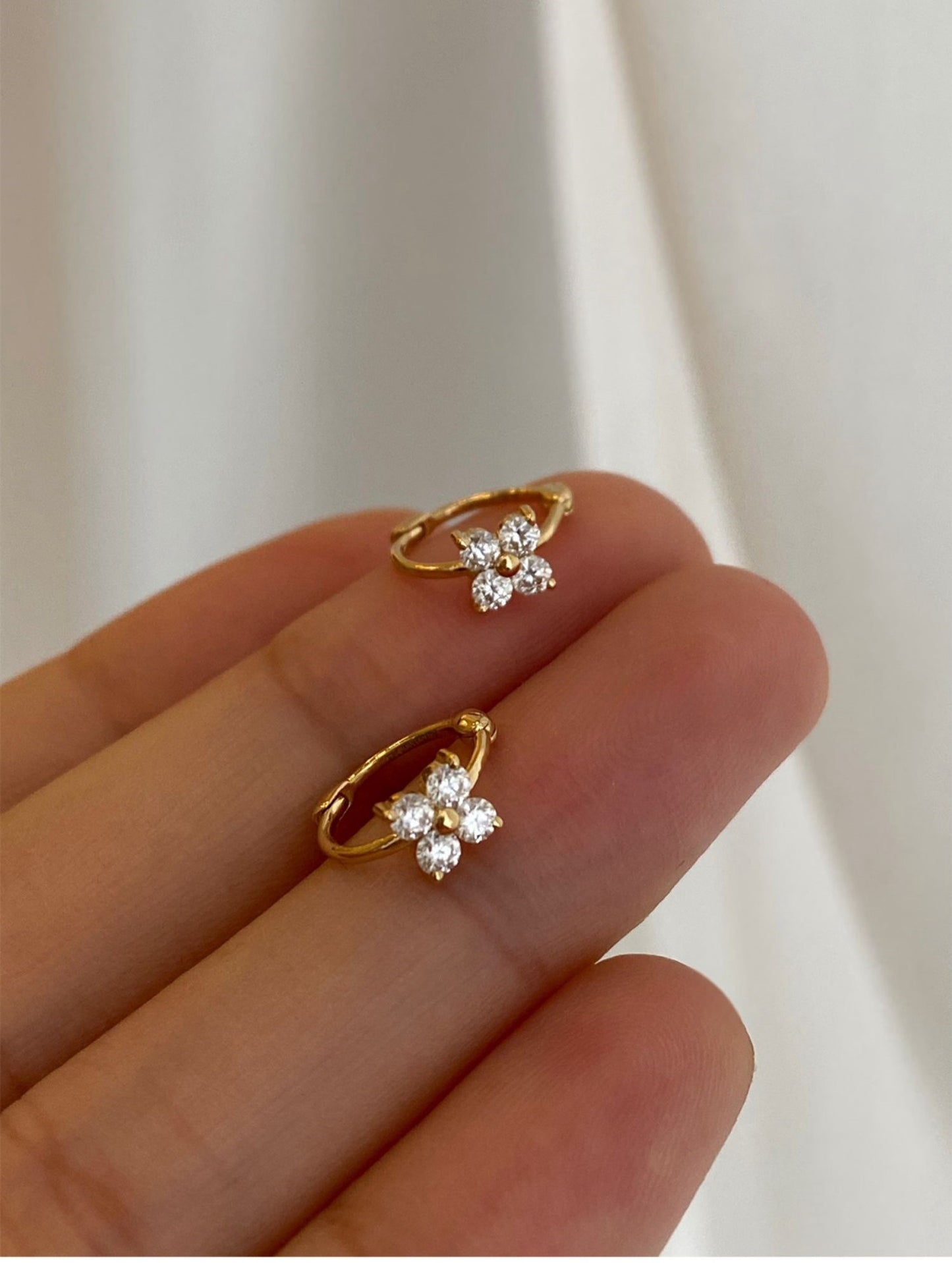 1 Pair 18K Gold Plated 925 Sterling Silver Zircon 925 Sterling Silver Earrings Geometric Earrings