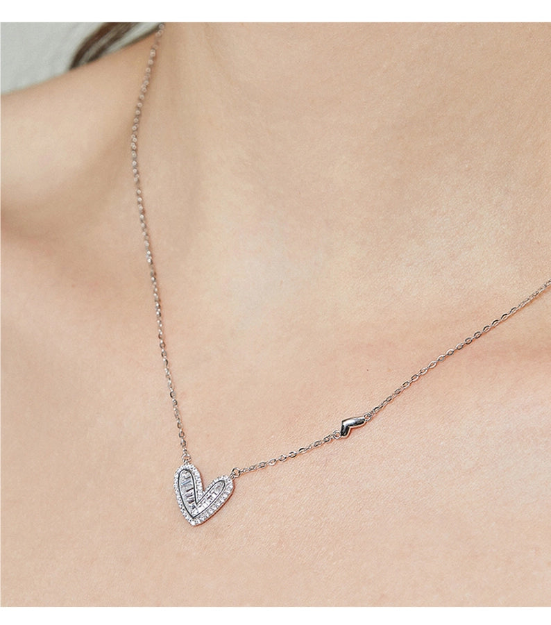 925 Sterling Silver Long-Lasting Plated Zircon cable chain Polishing Heart Shape Pendant Necklace