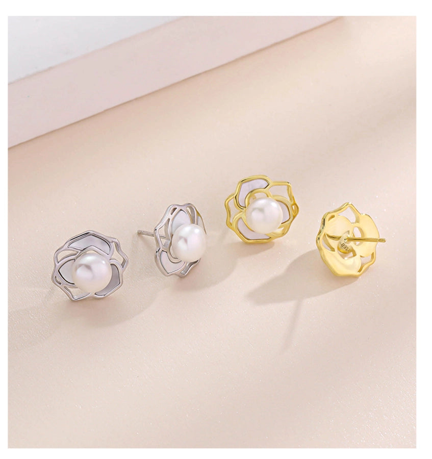 1 Pair 18K Gold Plated White Gold Plated 925 Sterling Silver Pearl Shell 925 Sterling Silver Earrings Geometric Flower Ear Studs