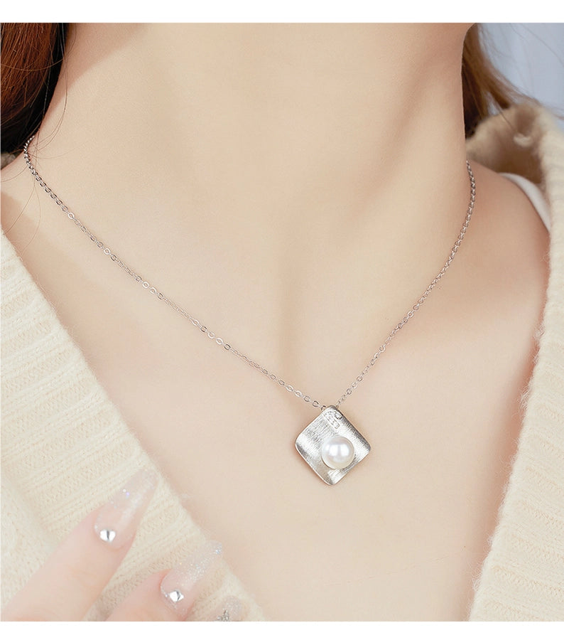 925 Sterling Silver Long-Lasting Plated Pearl Zircon cable chain Plating Inlay Geometric Pendant Necklace