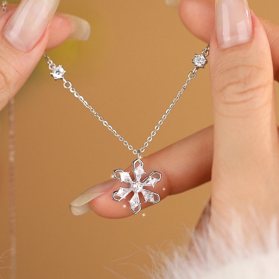 925 Sterling Silver Zircon cable chain Inlay Snowflake Pendant Necklace