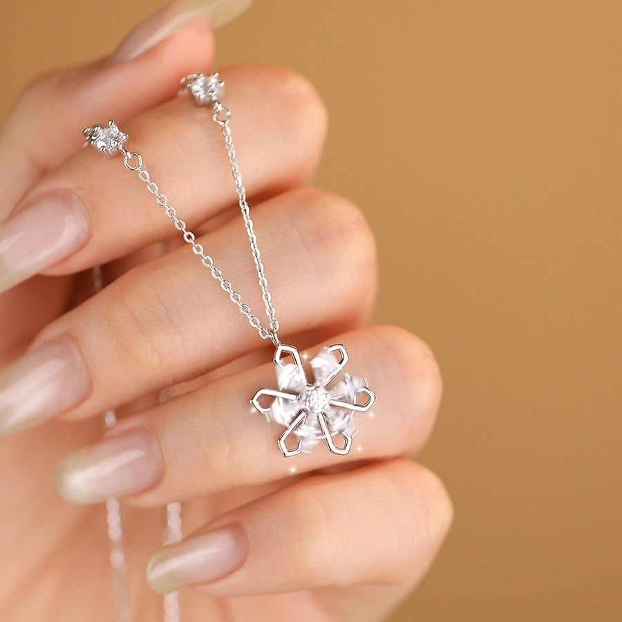 925 Sterling Silver Zircon cable chain Inlay Snowflake Pendant Necklace