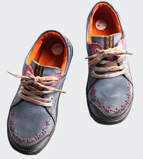 Women's Retro Hand-Stitched Lace Up Washed Leather Round Toe Flat Heeled Sneaker