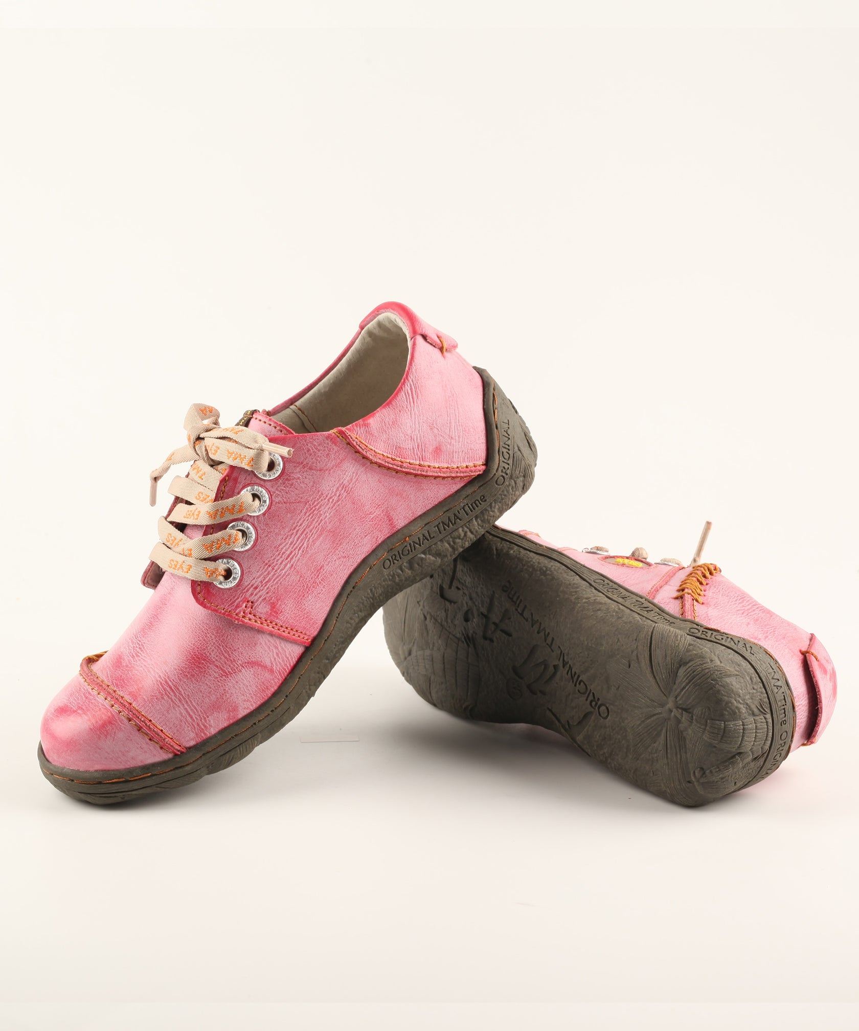 Retro Lace-Up Non-Slip Sneakers
